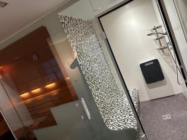 Traumwohnung Mit Eigenem Spa Thaur Luaran gambar